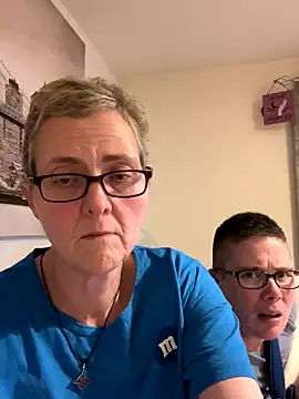 Curvy-Jinx online show from 11/25/25, 08:42