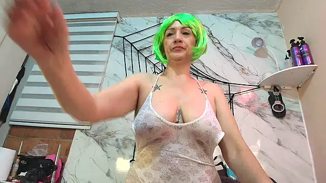 rachelroberts online show from 10/07/25, 09:43