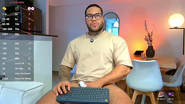 Michael Salens online show from 10/20/25, 09:37