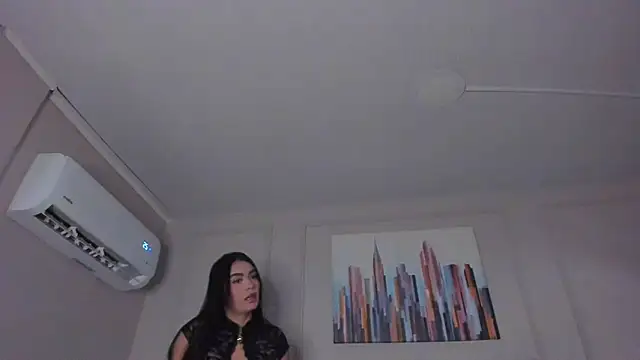 mia kisses2 online show from 07/07/26, 03:42