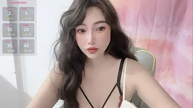 Snapshot of Crush-7ii chatting on 09/15/25, 11:16 Crush-7ii online show from 09/15/25, 11:16