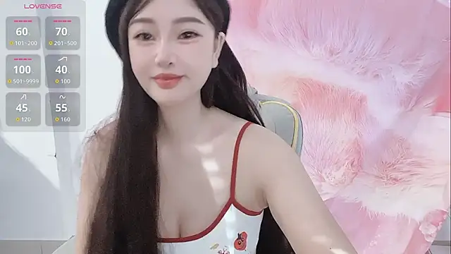 Snapshot of Crush-7ii chatting on 09/29/25, 01:23 Crush-7ii online show from 09/29/25, 01:23