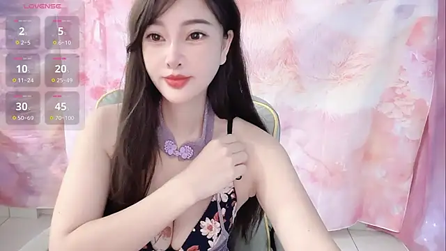 Crush-7ii online show from 02/24/26, 12:33