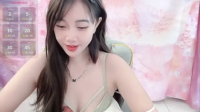 Crush-7ii online show from 02/23/26, 04:03