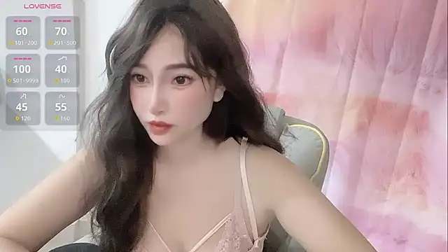 Snapshot of Crush-7ii chatting on 09/14/25, 01:44 Crush-7ii online show from 09/14/25, 01:44