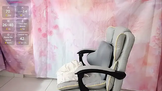 Crush-7ii online show from 02/15/26, 12:04