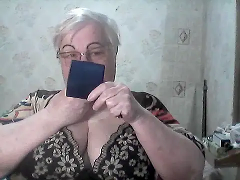 Snapshot of NatalieNorth chatting on 05/08/26, 09:29 NatalieNorth online show from 05/08/26, 09:29