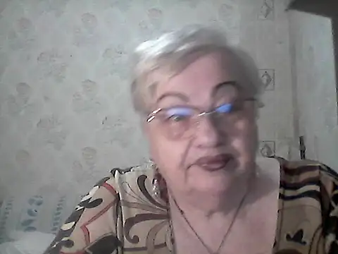 Snapshot of NatalieNorth chatting on 04/22/26, 09:43 NatalieNorth online show from 04/22/26, 09:43