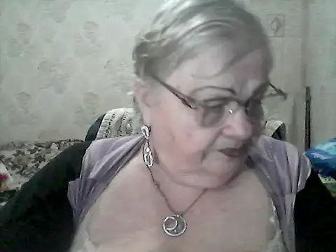 NatalieNorth online show from 12/22/25, 10:10