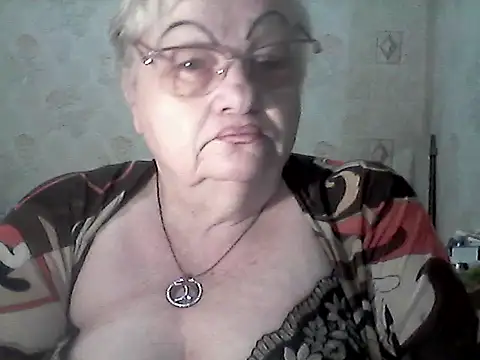 Snapshot of NatalieNorth chatting on 05/07/26, 09:40 NatalieNorth online show from 05/07/26, 09:40