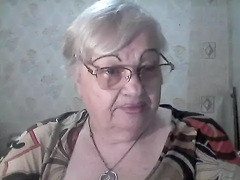 Snapshot of NatalieNorth chatting on 06/05/26, 09:42 NatalieNorth online show from 06/05/26, 09:42