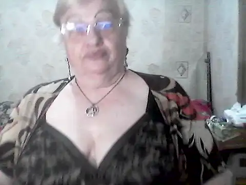 Snapshot of NatalieNorth chatting on 06/15/26, 10:31 NatalieNorth online show from 06/15/26, 10:31