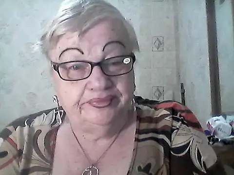 Snapshot of NatalieNorth chatting on 04/24/26, 10:01 NatalieNorth online show from 04/24/26, 10:01