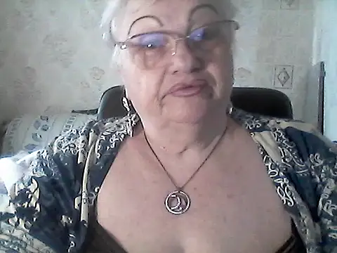 Snapshot of NatalieNorth chatting on 05/16/26, 12:59 NatalieNorth online show from 05/16/26, 12:59