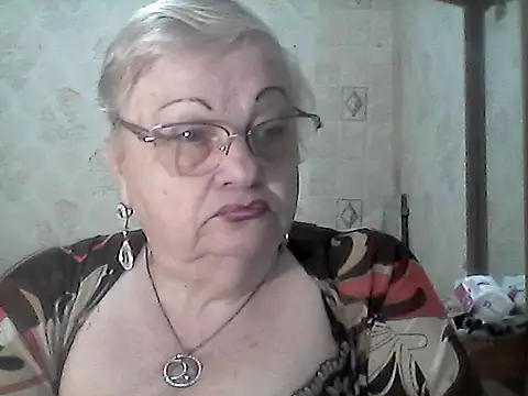 Snapshot of NatalieNorth chatting on 04/26/26, 08:28 NatalieNorth online show from 04/26/26, 08:28