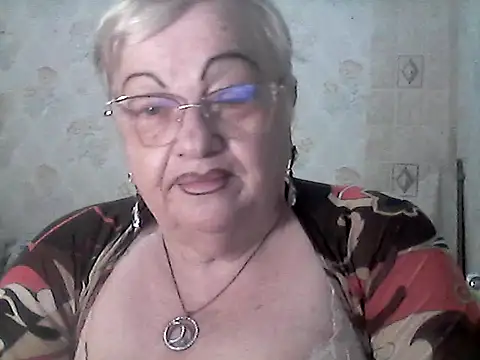 Snapshot of NatalieNorth chatting on 05/13/26, 09:55 NatalieNorth online show from 05/13/26, 09:55