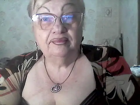 Snapshot of NatalieNorth chatting on 06/16/26, 11:05 NatalieNorth online show from 06/16/26, 11:05