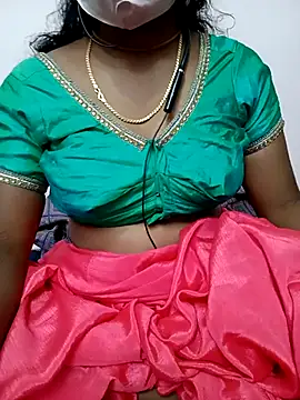 Snapshot of Cute_Renuka chatting on 10/09/25, 05:57 Cute Renuka online show from 10/09/25, 05:57