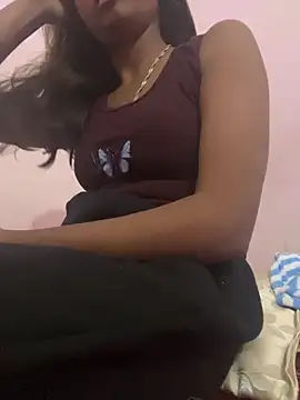 sakshi5533 online show from 11/17/25, 02:26