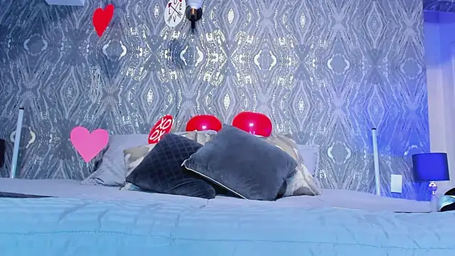 MartinaRizzi online show from 02/10/26, 08:30