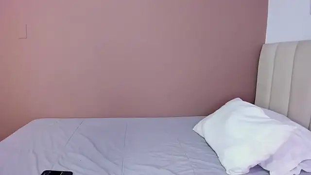 MartinaRizzi online show from 10/20/25, 04:03