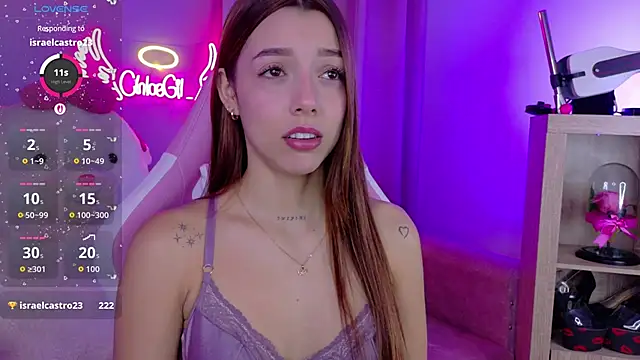 Snapshot of Chloegi__ chatting on 12/17/25, 09:03 Chloegi online show from 12/17/25, 09:03