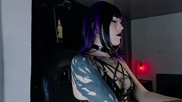 Angelabl0odborne online show from 02/02/26, 11:26