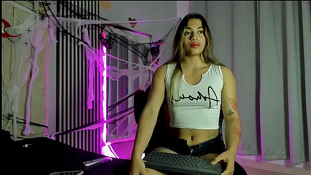 rachell owen online show from 10/27/25, 04:57