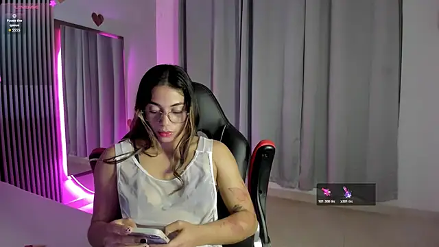 rachell owen online show from 12/05/25, 04:44