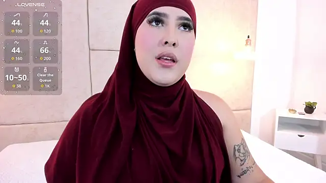 Snapshot of zahida_ chatting on 10/10/25, 07:15 zahida online show from 10/10/25, 07:15