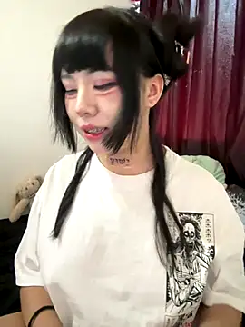 Kitty yukimura online show from 10/16/25, 10:18