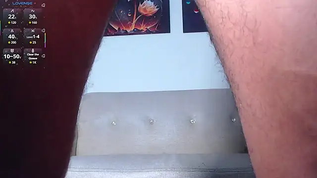 Owenferrara online show from 10/21/25, 09:47