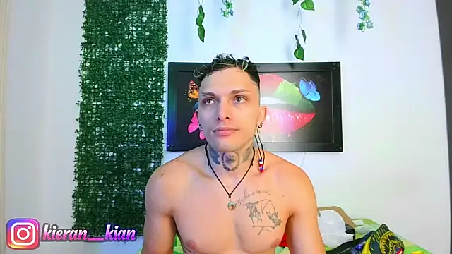 Snapshot of Kieran_kian chatting on 05/09/26, 02:04 Kieran kian online show from 05/09/26, 02:04