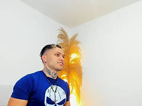 Snapshot of Kieran_kian chatting on 02/17/26, 01:03 Kieran kian online show from 02/17/26, 01:03