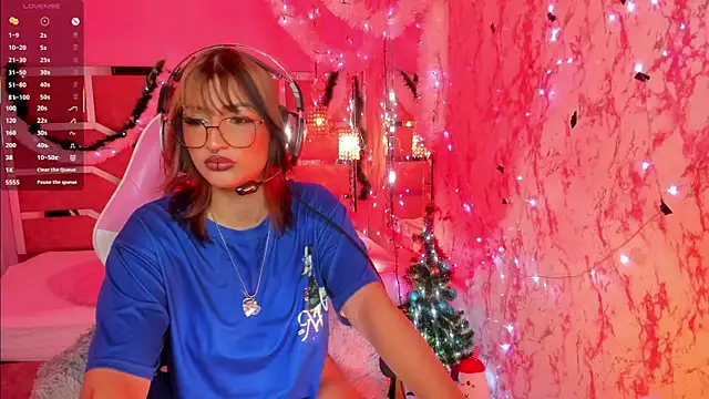 AriaNova  online show from 12/22/25, 12:49