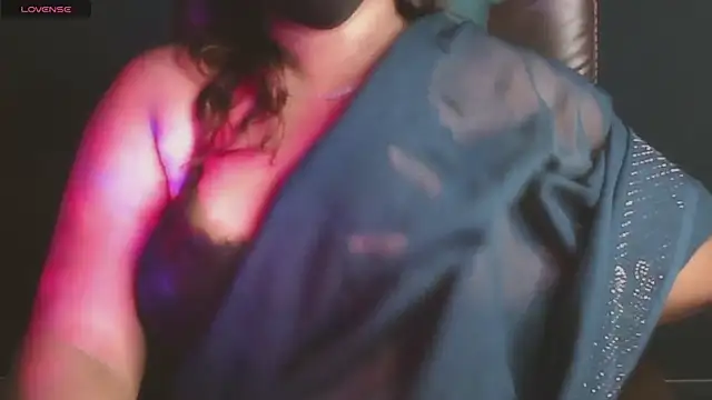 darling devil online show from 04/12/26, 04:54