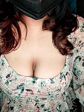 darling devil online show from 12/13/25, 08:04