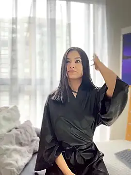 Sofi Leal online show from 04/09/26, 12:33