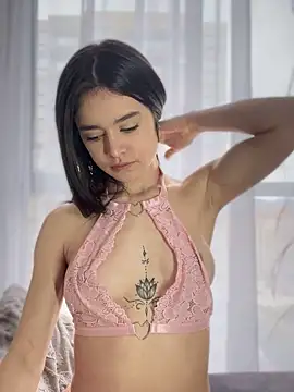 Sofi Leal online show from 11/13/25, 02:54