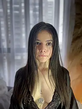 Sofi Leal online show from 03/11/26, 12:21