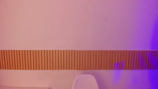 OliviaSweett online show from 11/18/25, 07:06