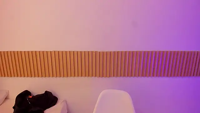 OliviaSweett online show from 11/20/25, 06:41