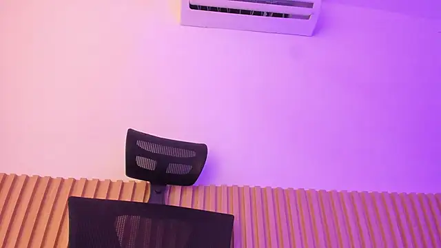 OliviaSweett online show from 09/18/25, 07:17