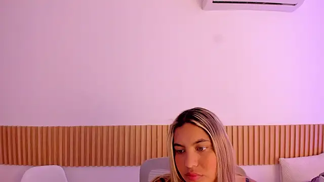 OliviaSweett online show from 02/28/26, 09:36