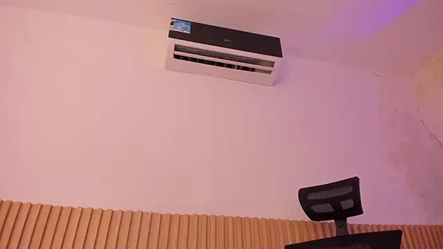 OliviaSweett online show from 09/12/25, 07:13