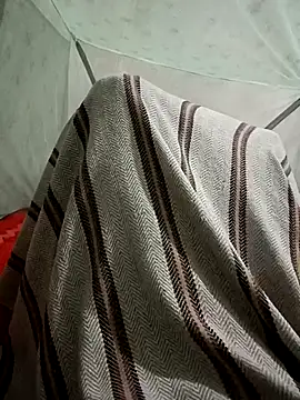 Snapshot of monubigcoock chatting on 10/31/25, 12:57 monubigcoock online show from 10/31/25, 12:57