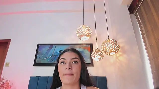 Snapshot of LunaAspen_ chatting on 09/17/25, 05:59 LunaAspen online show from 09/17/25, 05:59