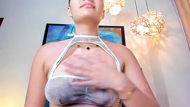 LunaAspen  online show from 11/04/25, 05:50