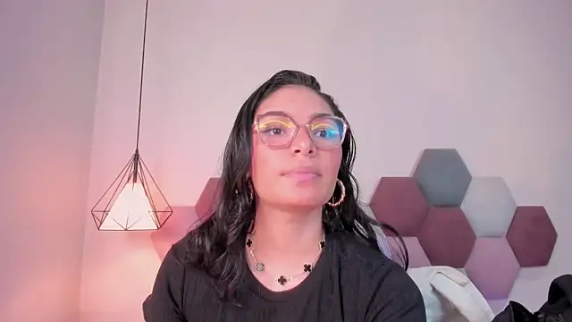 LunaAspen  online show from 03/05/26, 06:04