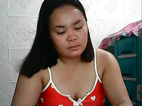 Snapshot of CreamyPussy4uxx chatting on 04/22/26, 02:18 CreamyPussy4uxx online show from 04/22/26, 02:18